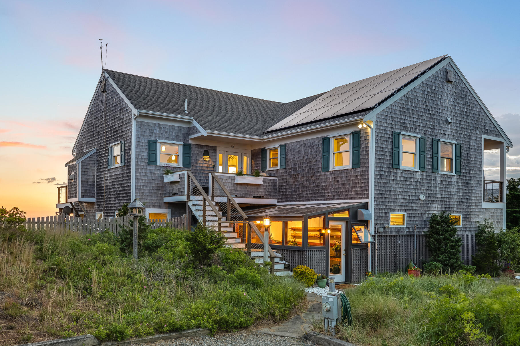 114 4th Street Wellfleet, MA 02667 - Photo 4 of 16 Front