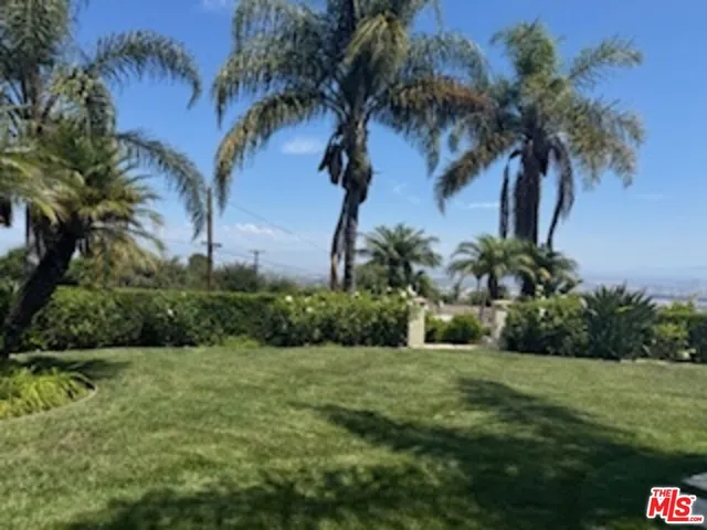 $3,200,000 | 6 Toprail Lane, Rancho Palos Verdes, CA 90275