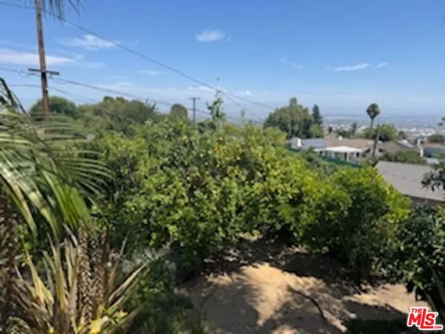 $3,200,000 | 6 Toprail Lane, Rancho Palos Verdes, CA 90275