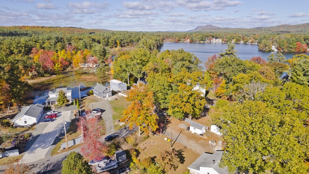 87 Pequot Point Road Westfield, MA 01085 - Photo 3 of 42 view of city and mountain