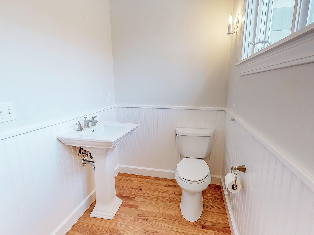 13 Tides Edge Road Cape Elizabeth, ME 04107 - Photo 44 of 88 544-HalfBath1