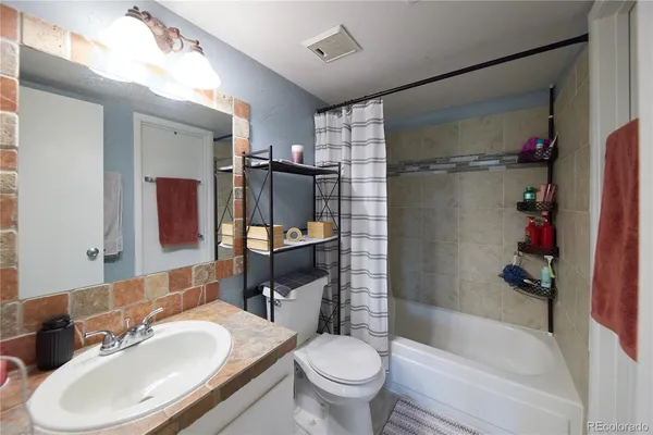 $210,000 | 3021 South Ursula Circle, Unit 301, Aurora, CO 80014
