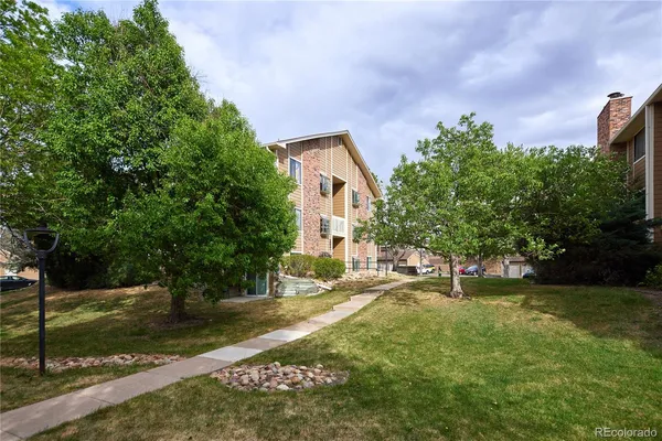 $210,000 | 3021 South Ursula Circle, Unit 301, Aurora, CO 80014