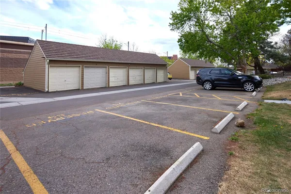 $210,000 | 3021 South Ursula Circle, Unit 301, Aurora, CO 80014