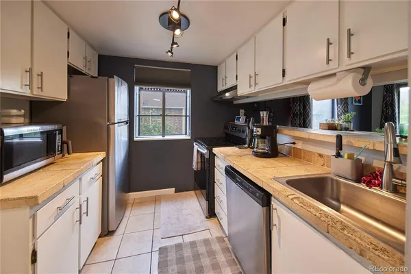 $210,000 | 3021 South Ursula Circle, Unit 301, Aurora, CO 80014