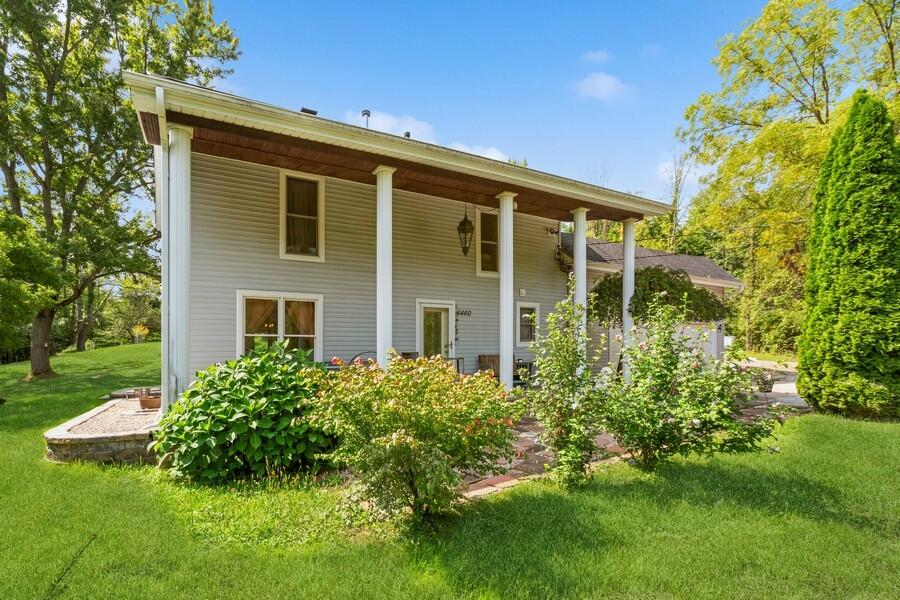 6460 East Galien Buchanan Road Buchanan, MI 49107 - Photo 2 of 36 02_6460EGalienBuchananRd_2002_LowRes