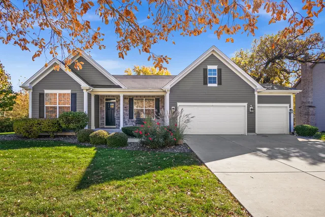 $599,900 | 226 Risch Court, West Chicago, IL 60185