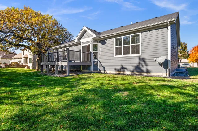 $599,900 | 226 Risch Court, West Chicago, IL 60185