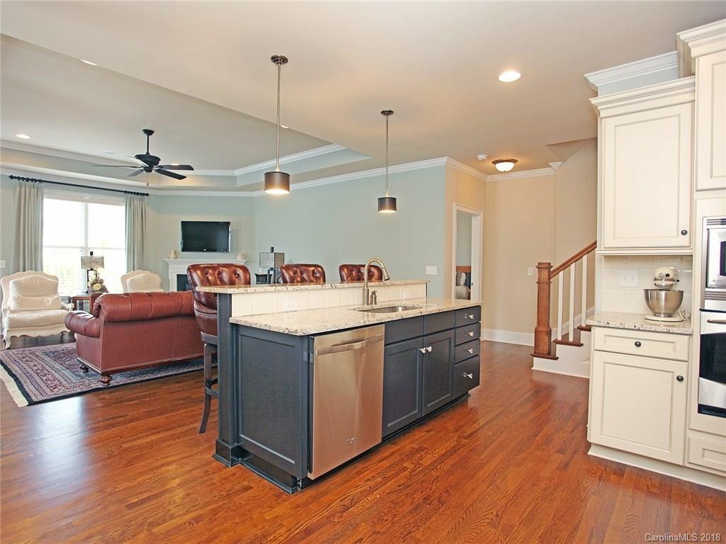 6008 Daphne Circle Fort Mill, SC 29708 - Photo 12 of 36 Gallery Image 12