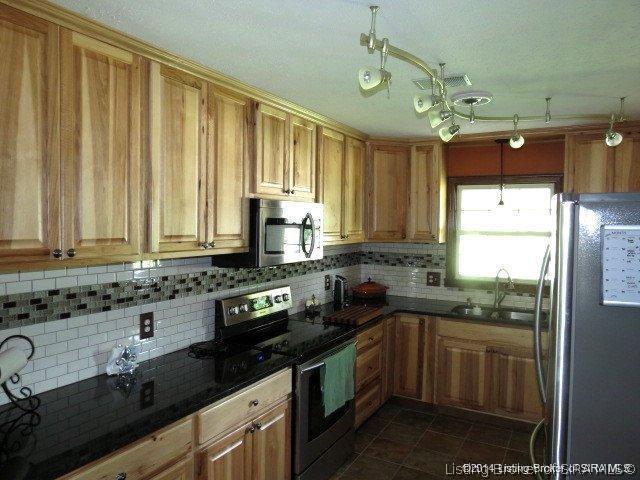 5366 Georges Hill Road Northeast Georgetown, IN 47122 - Photo 17 of 39