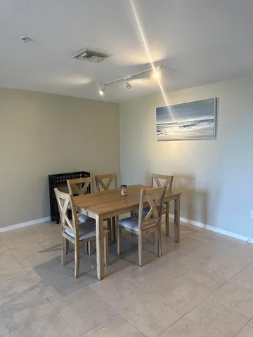 $2,600 | 1200 Town Center Drive, Unit 428, Jupiter, FL 33458