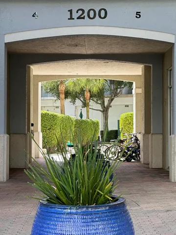 $2,600 | 1200 Town Center Drive, Unit 428, Jupiter, FL 33458