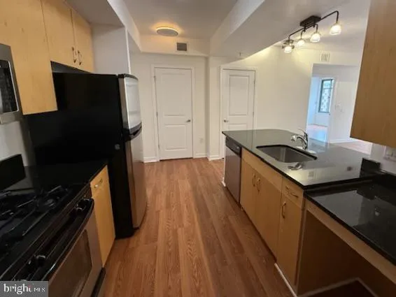 $3,250 | 475 K Street Northwest, Unit 726, Washington, DC 20001