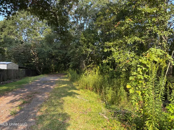 $25,000 | 407 Mary Street, Gloster, MS 39638