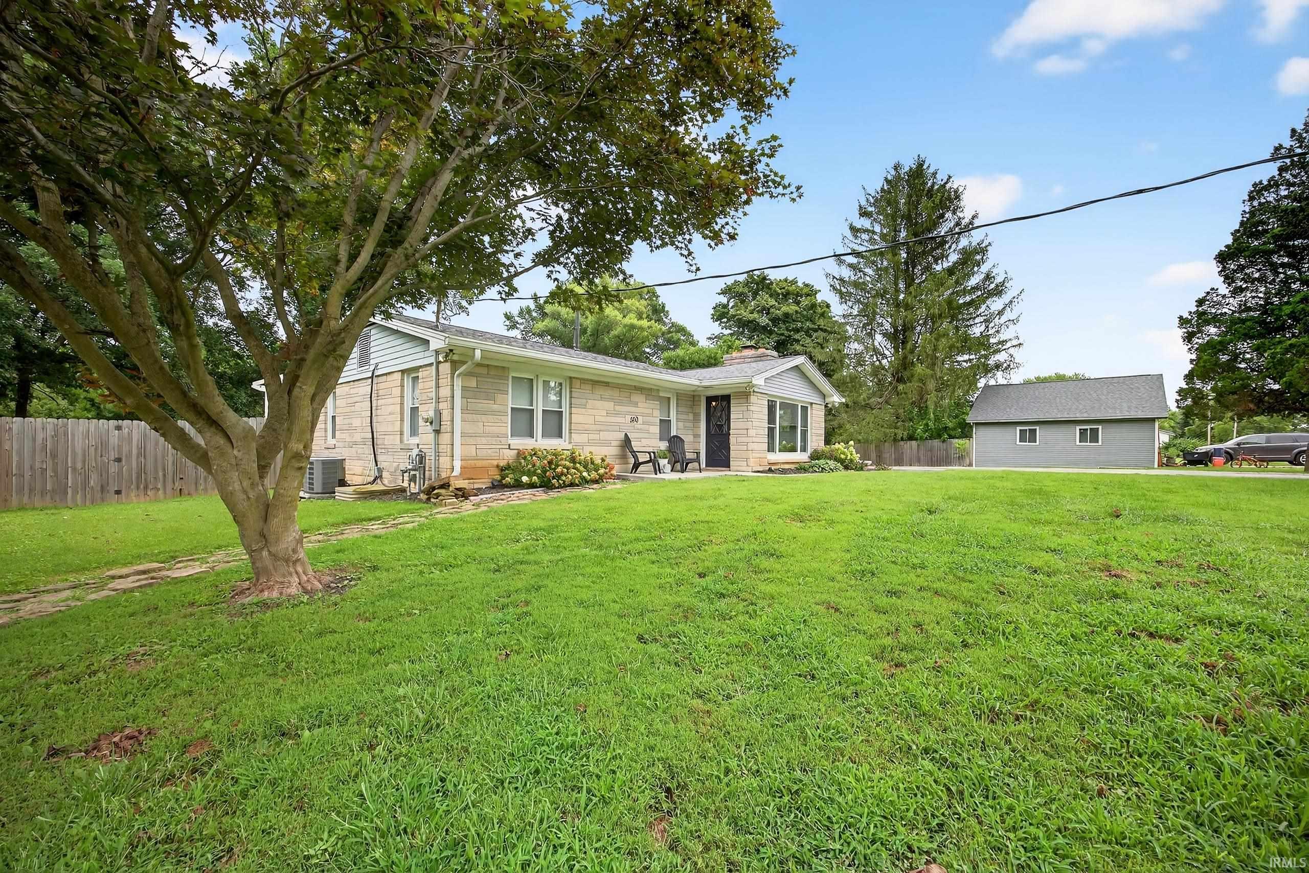 550 West Cross Road Bloomington, IN 47403 - Photo 4 of 36 Gallery Image 4