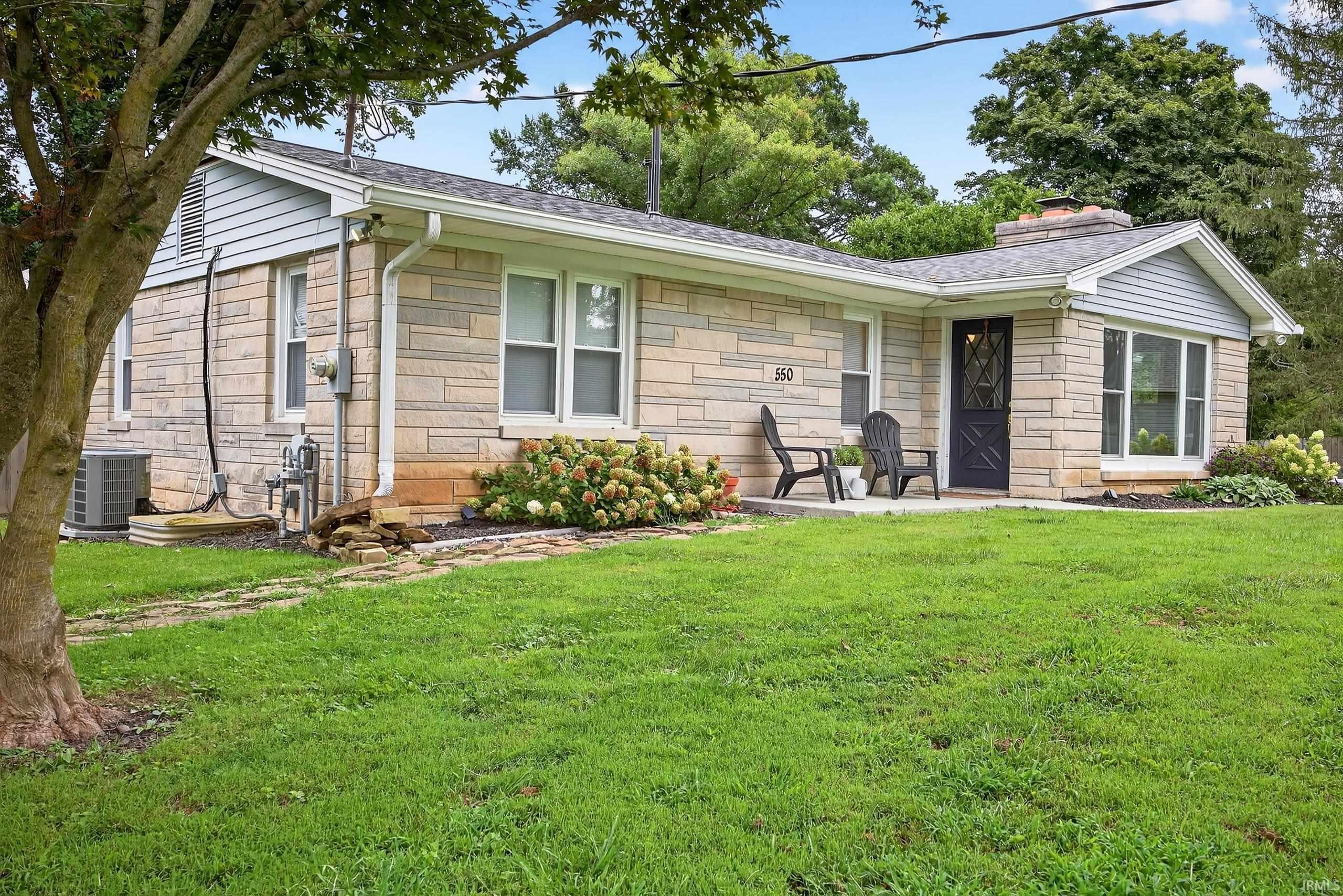 550 West Cross Road Bloomington, IN 47403 - Photo 5 of 36 Gallery Image 5