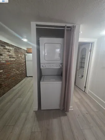 $1,995 | 3851 Vineyard Avenue, Unit D, Pleasanton, CA 94566