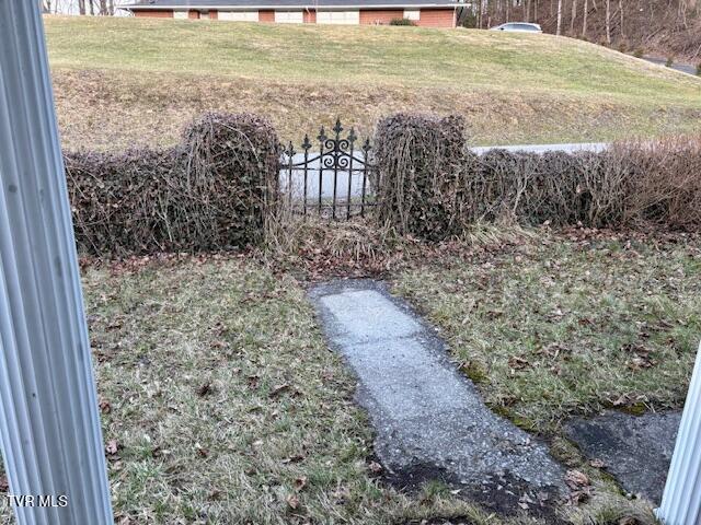 503 Spring Avenue Northeast Wise, VA 24293 - Photo 3 of 41 IMG_2436