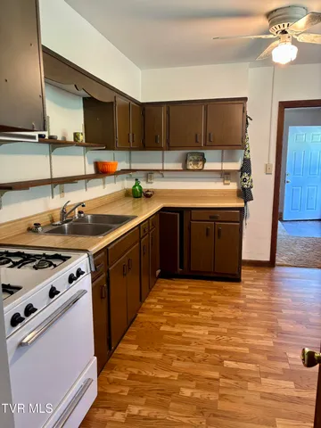 $125,000 | 503 Spring Avenue Northeast, Wise, VA 24293