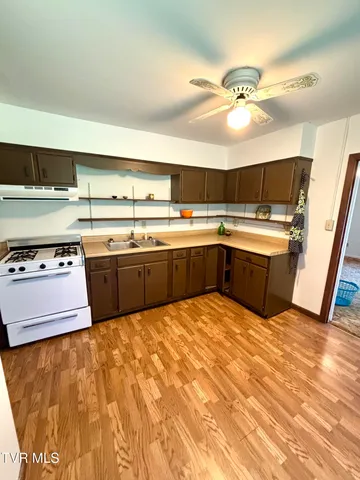 $125,000 | 503 Spring Avenue Northeast, Wise, VA 24293