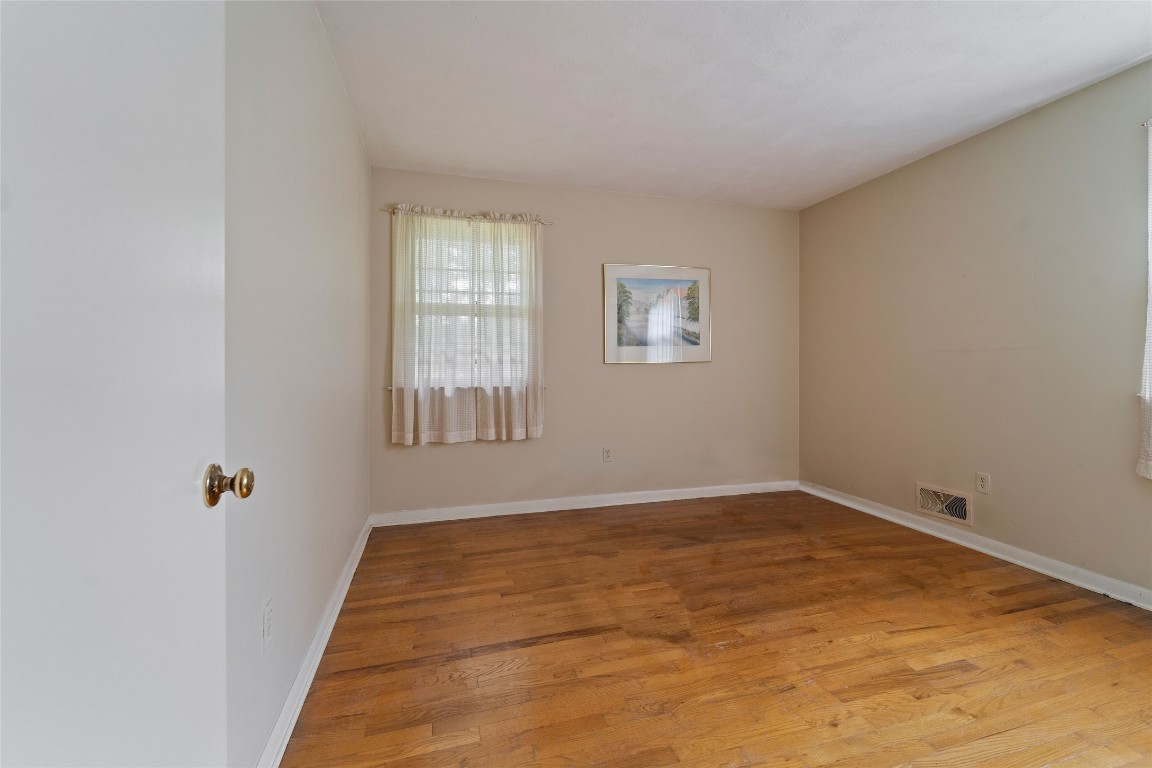 401 Fordham Road Vestal, NY 13850 - Photo 20 of 32 Gallery Image 20