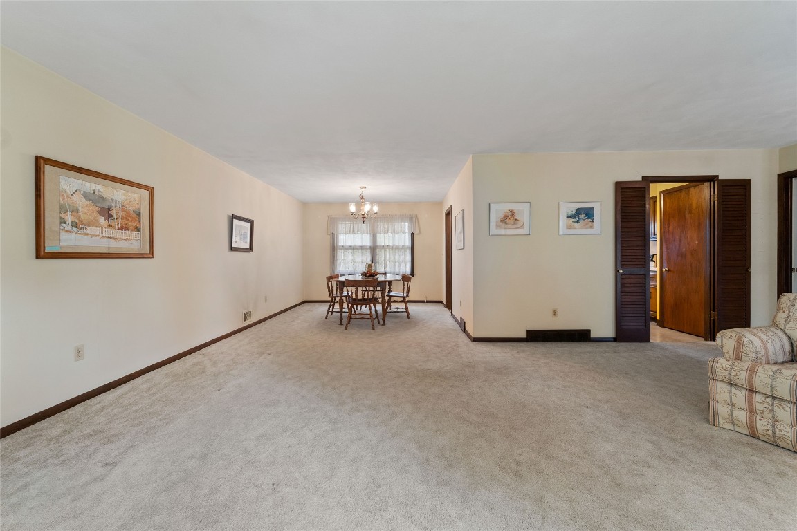 401 Fordham Road Vestal, NY 13850 - Photo 9 of 32 Gallery Image 9