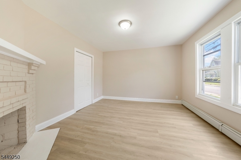 49 Caldwell Place Springfield, NJ 07081 - Photo 10 of 30 Gallery Image 10