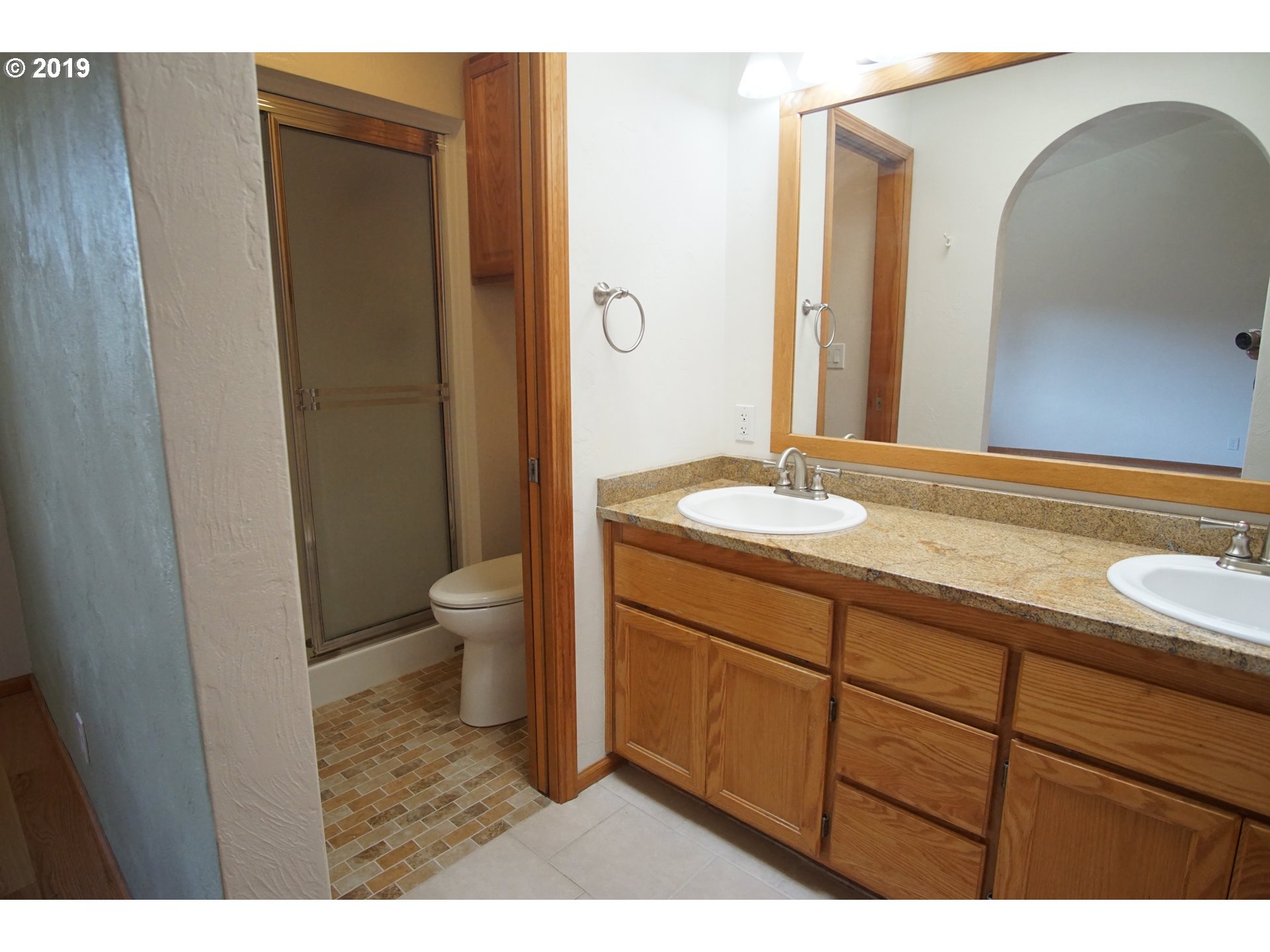 825 Diamond Street Springfield, OR 97477 - Photo 11 of 19