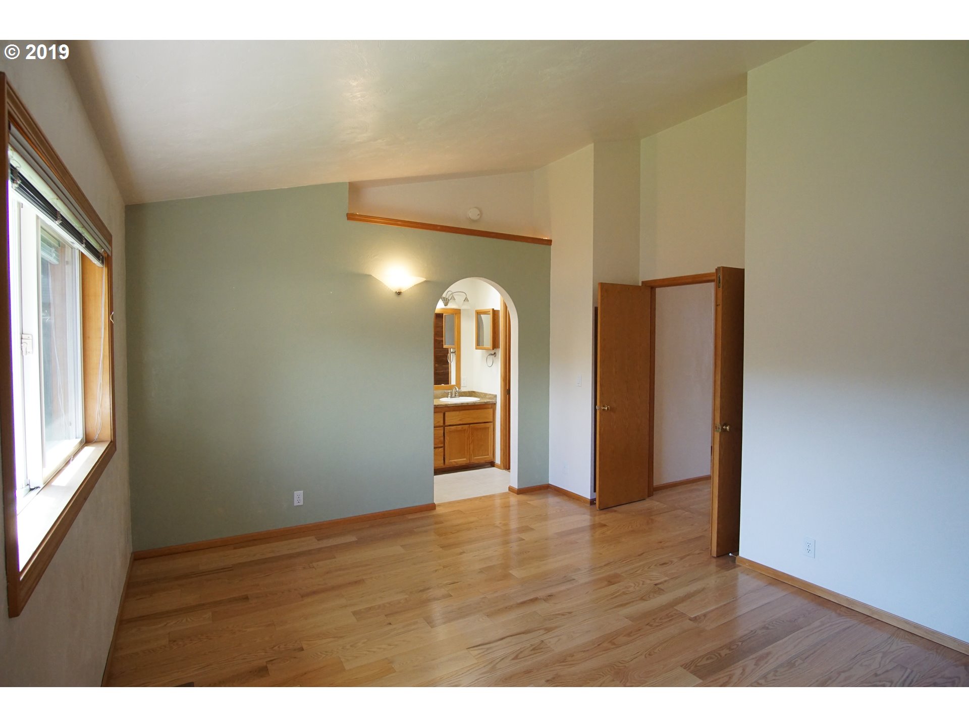 825 Diamond Street Springfield, OR 97477 - Photo 10 of 19