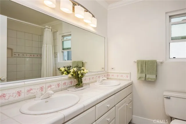 $2,100,000 | 7 Whispering Wind, Irvine, CA 92614