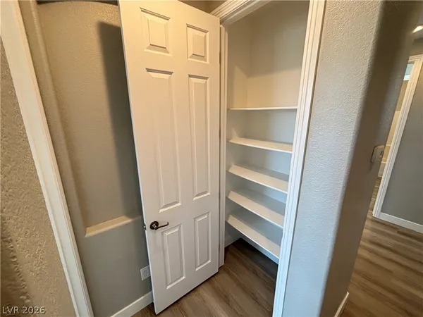 $2,395 | 10741 Leatherstocking Avenue, Las Vegas, NV 89166