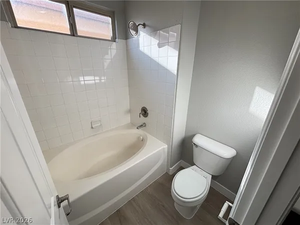 $2,395 | 10741 Leatherstocking Avenue, Las Vegas, NV 89166