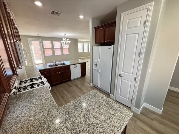 $2,395 | 10741 Leatherstocking Avenue, Las Vegas, NV 89166