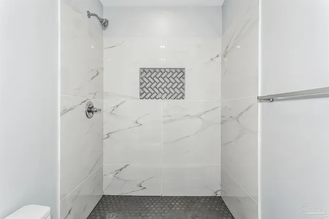 $230,000 | 7116 Dale Street, Pensacola, FL 32503