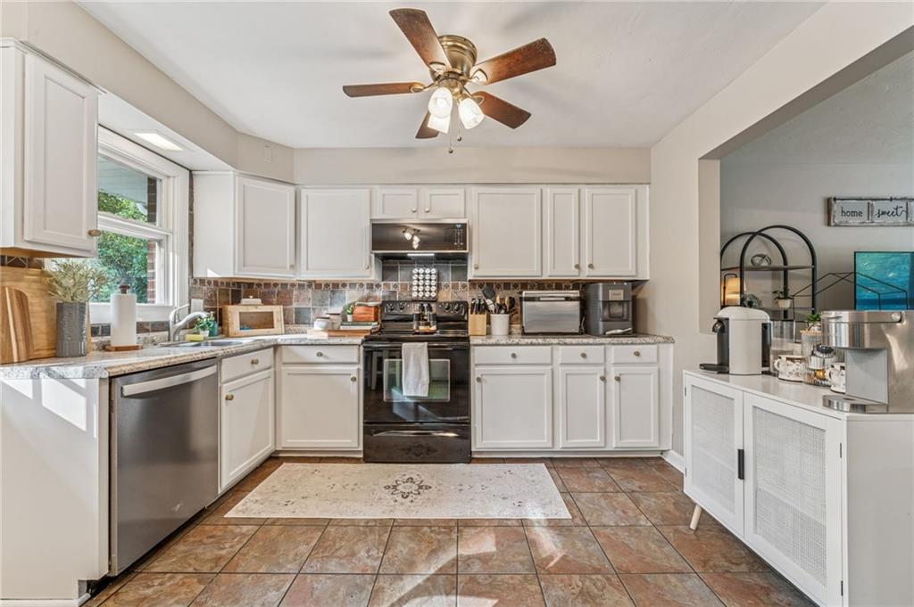 290 Wexford Bayne Road Wexford, PA 15090 - Photo 11 of 35