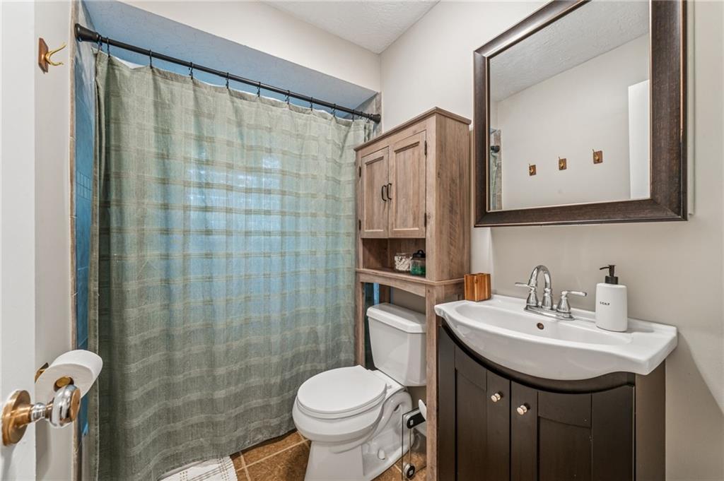 290 Wexford Bayne Road Wexford, PA 15090 - Photo 14 of 35