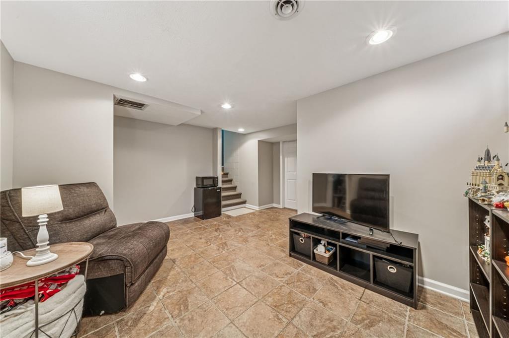 290 Wexford Bayne Road Wexford, PA 15090 - Photo 23 of 35