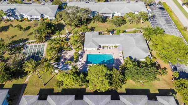 $1,899 | 2300 Southwest 22nd Avenue, Unit 109, Delray Beach, FL 33445