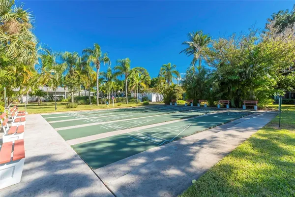 $1,899 | 2300 Southwest 22nd Avenue, Unit 109, Delray Beach, FL 33445