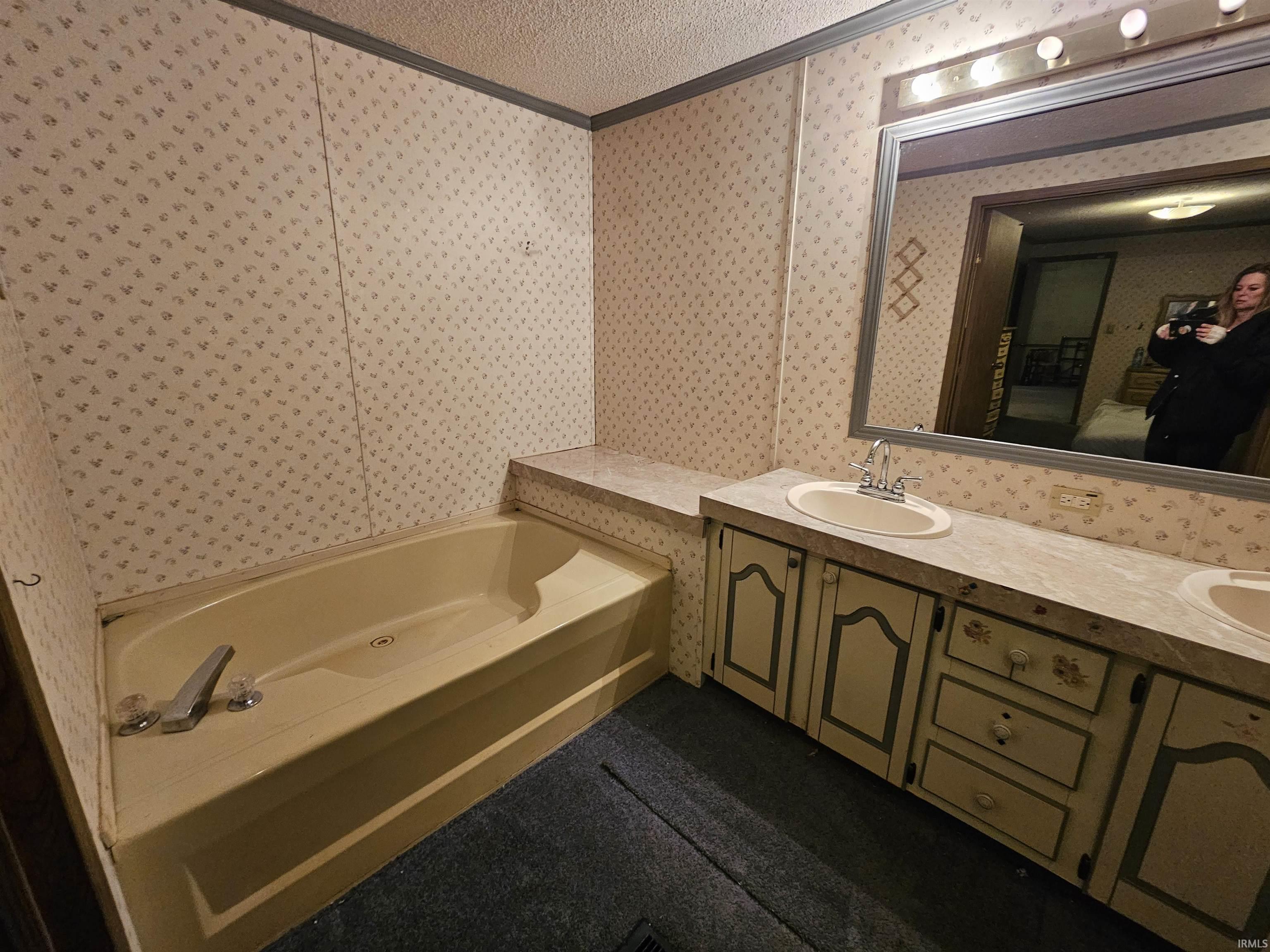 9011 Old Dutch Ridge Road Bloomington, IN 47401 - Photo 23 of 36