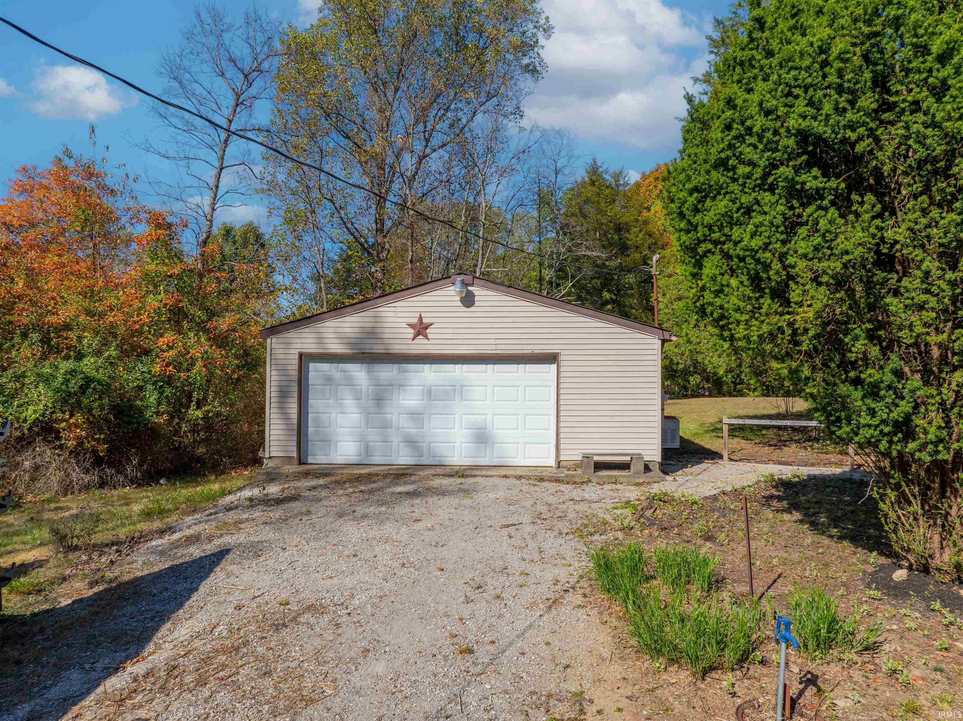 9011 Old Dutch Ridge Road Bloomington, IN 47401 - Photo 35 of 36