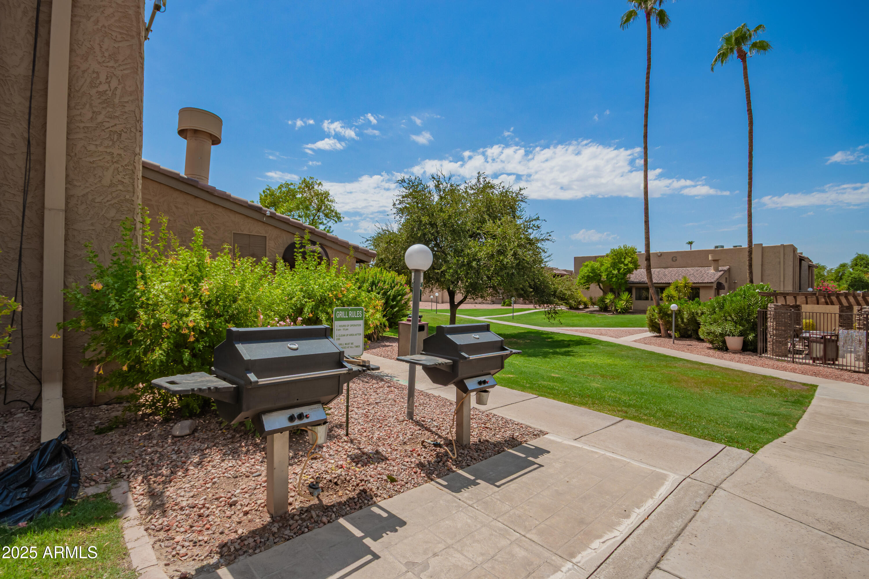 3825 East Camelback Road, Unit 207 Phoenix, AZ 85018 - Photo 23 of 25 30 - Camelback