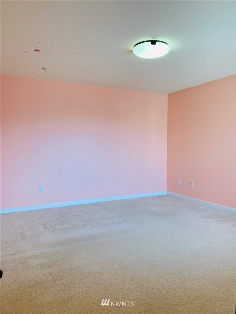 3824 155th Place Southeast Bothell, WA 98012 - Photo 15 of 24 Gallery Image 15