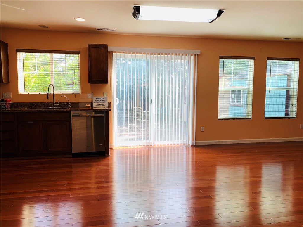3824 155th Place Southeast Bothell, WA 98012 - Photo 7 of 24 Gallery Image 7