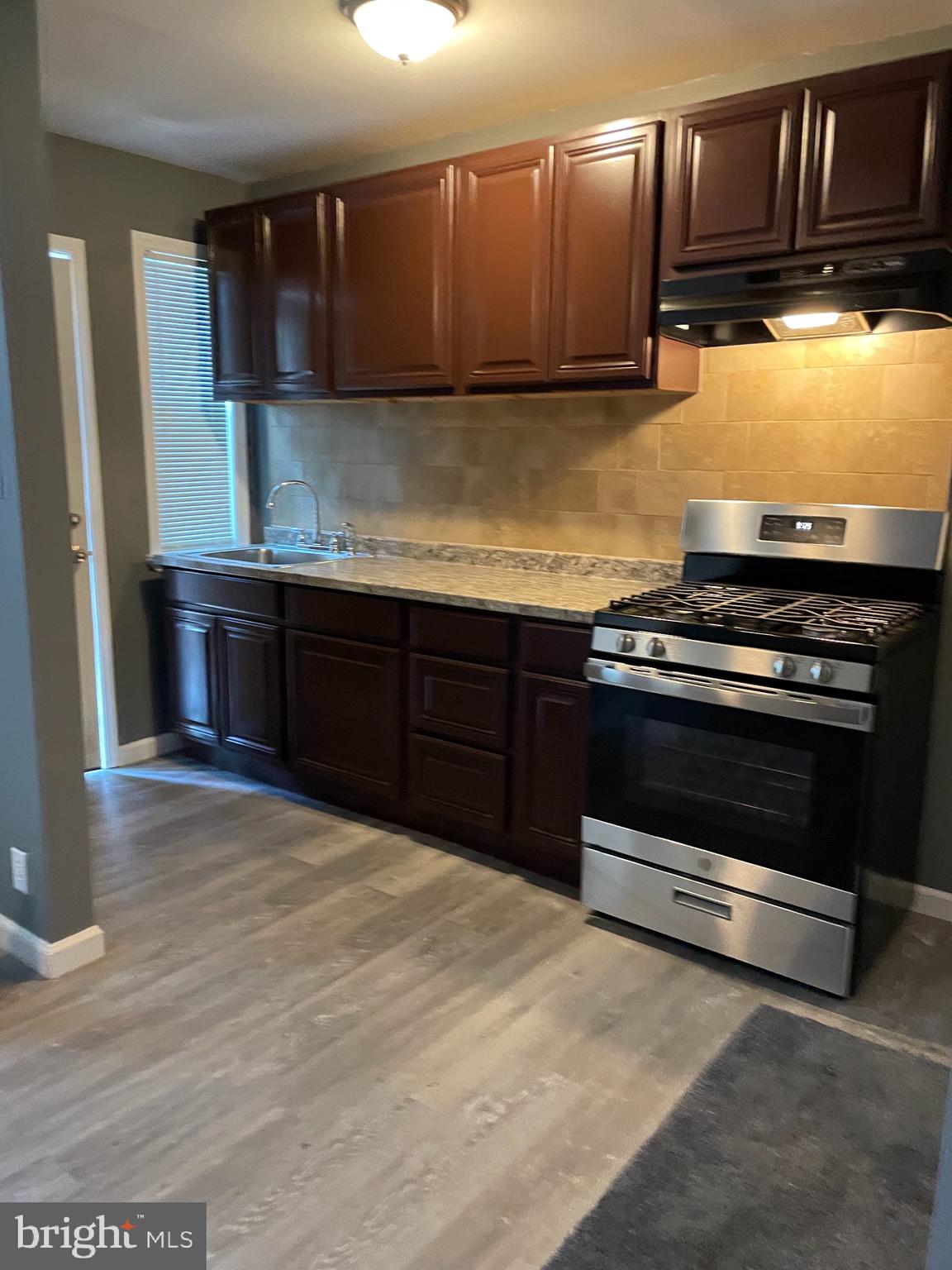 1344 Decatur Street Camden, NJ 08104 - Photo 5 of 28