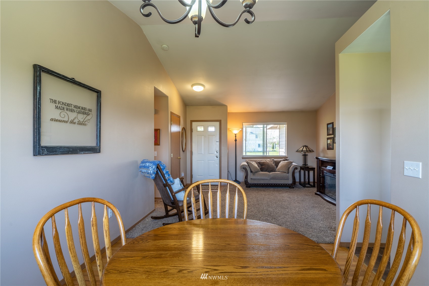 8328 2.4 Road Northeast Moses Lake, WA 98837 - Photo 8 of 37 Gallery Image 8
