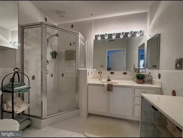 $3,000 | 12103 Tullamore Court, Unit 204, Lutherville-Timonium, MD 21093