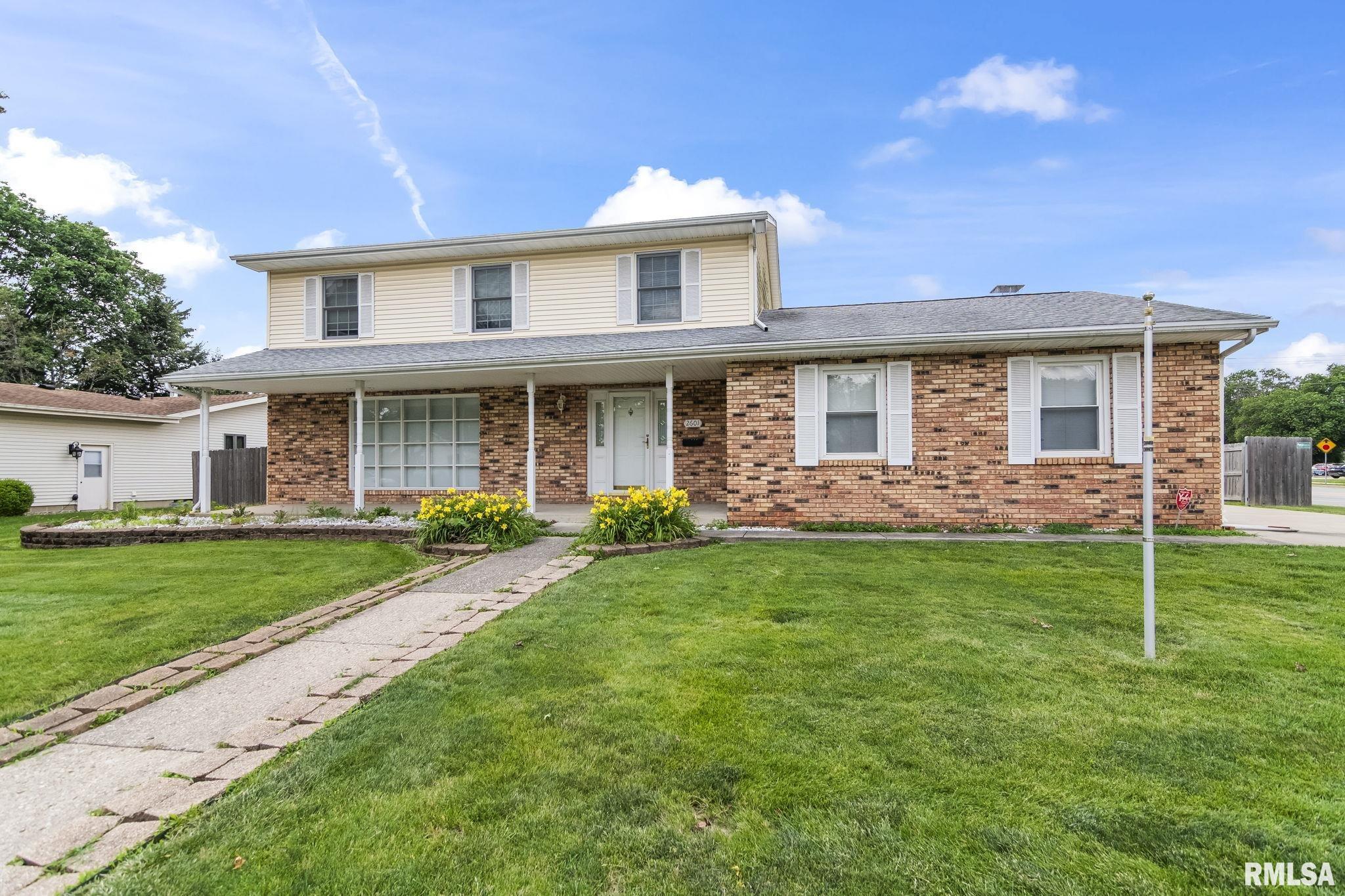 2601 Interlacken Road Springfield, IL 62704 - Photo 2 of 46