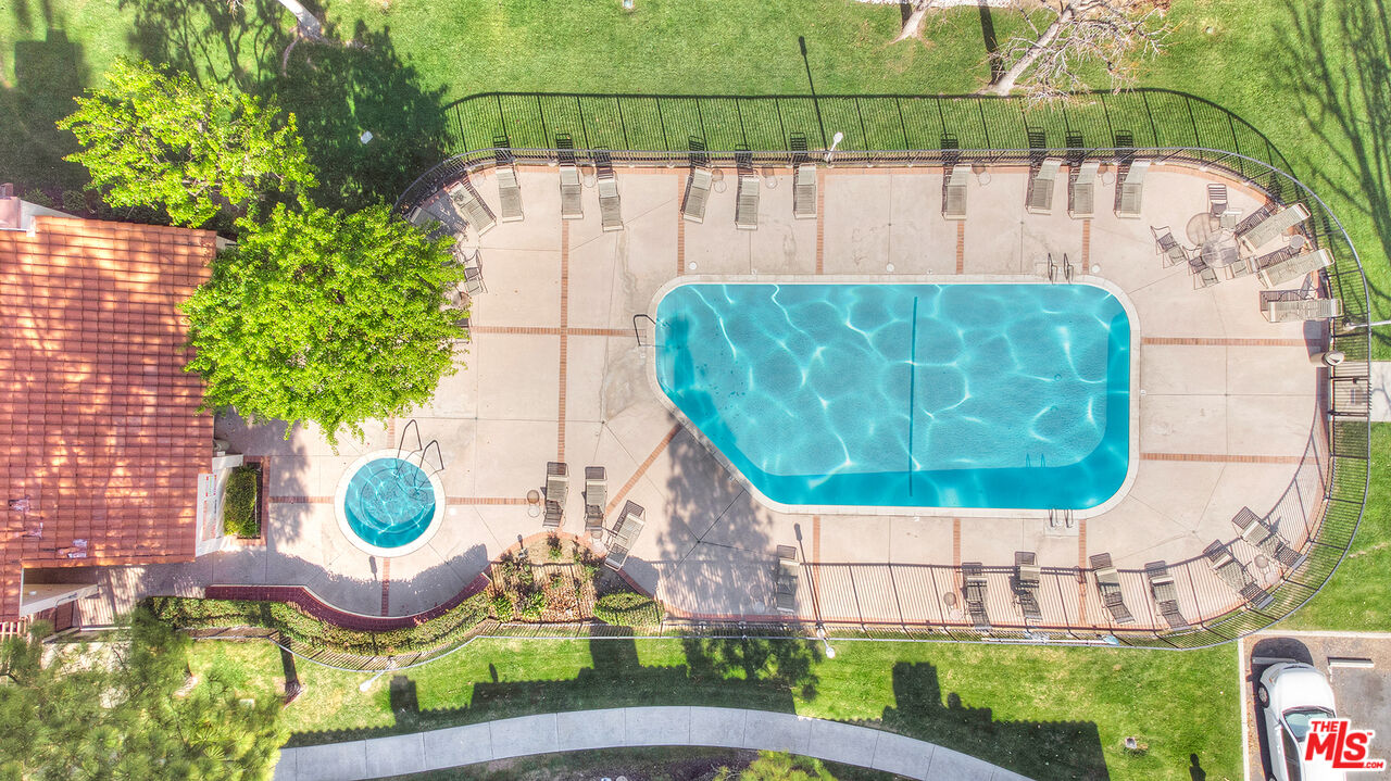 5624 Las Virgenes Road, Unit 19 Calabasas, CA 91302 - Photo 24 of 25