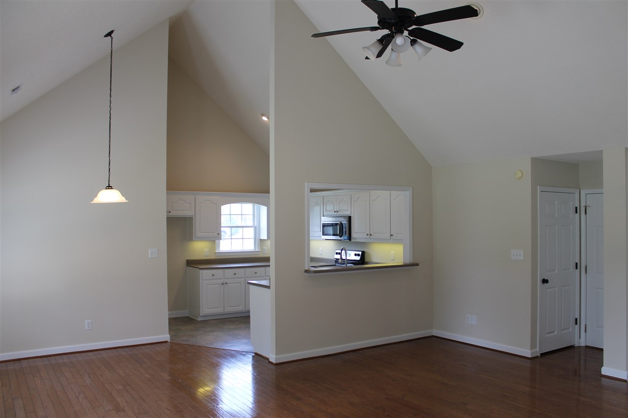 15 Bermuda Lane Inman, SC 29349 - Photo 5 of 25
